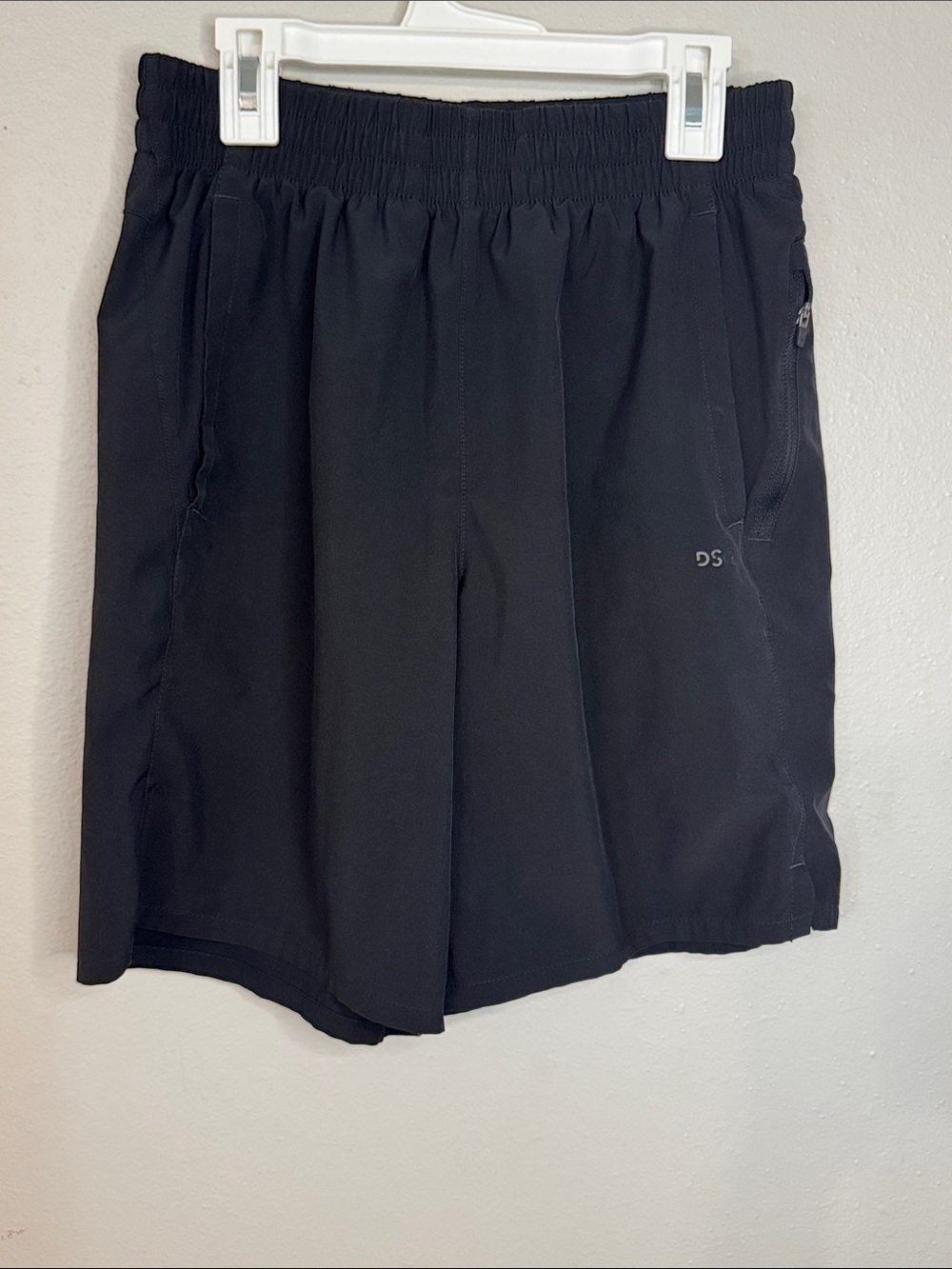 DSG Black Men’s Athletic Shorts with Zip Pocket